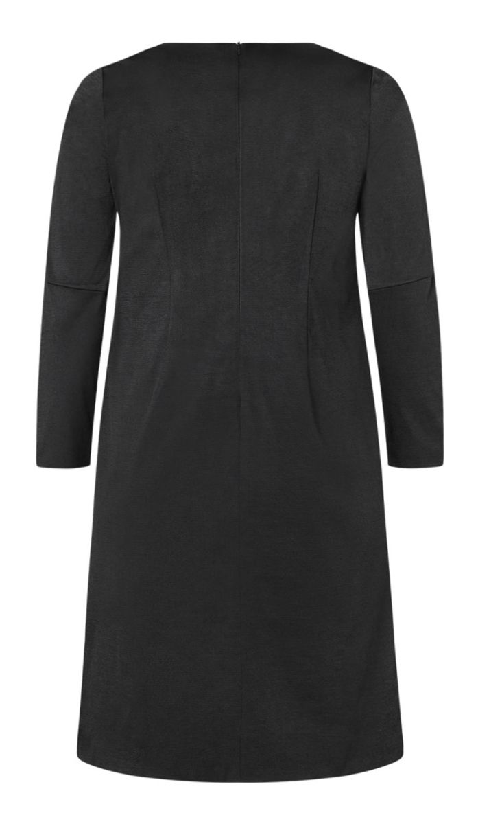 5606 - Burda - genser & kjole